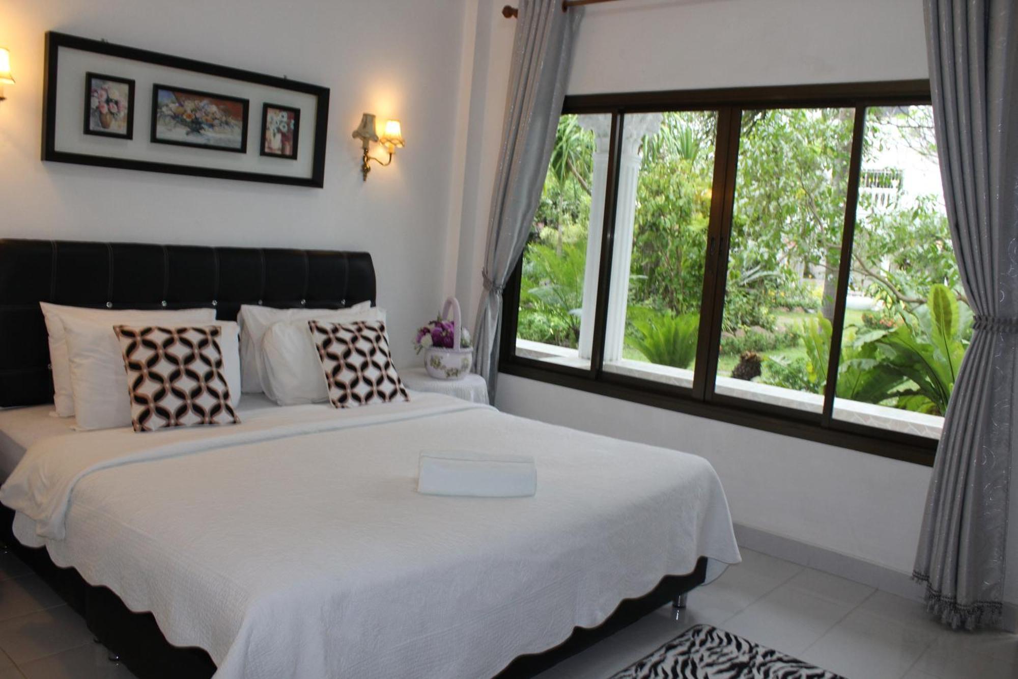 White Elephant Resort Surin Exterior foto