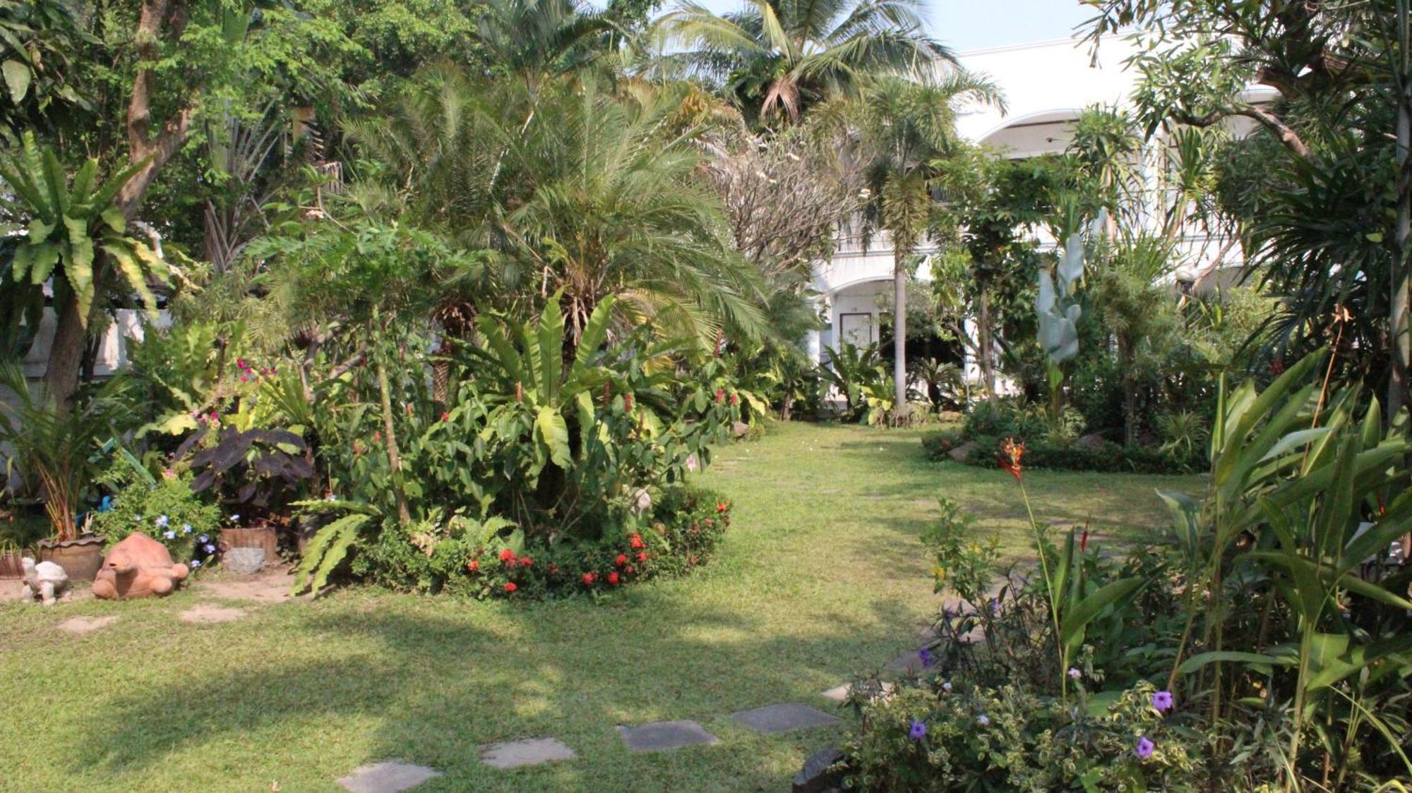 White Elephant Resort Surin Exterior foto